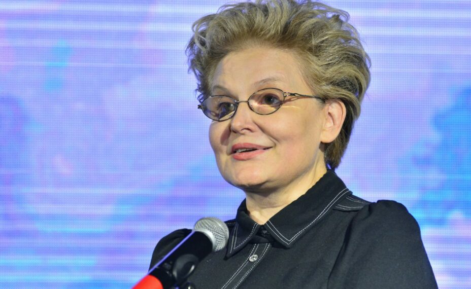 Елена Малышева –  российская телеведущая, врач-терапевт, кардиолог, педагог, доктор медицинских наук, профессор, общественный деятель.  Фото: Pavel Kashaev, Павел Кашаев/Global Look Press
