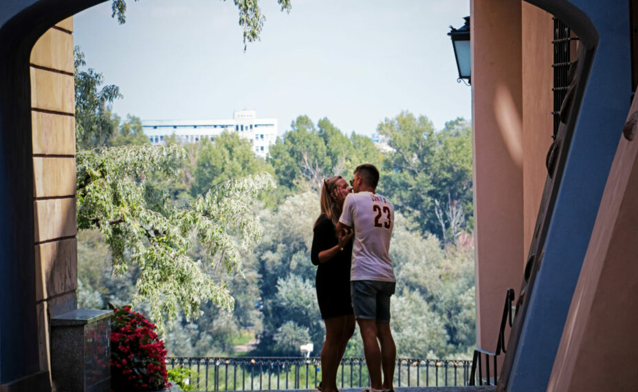 Поцелуй. Источник фото: pxhere.com.