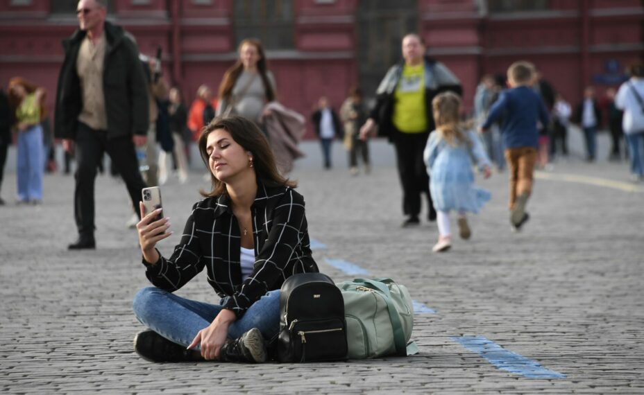 Нет установленного влияния излучения мобильных телефонов на возникновение опухолей. Фото: Global Look Press