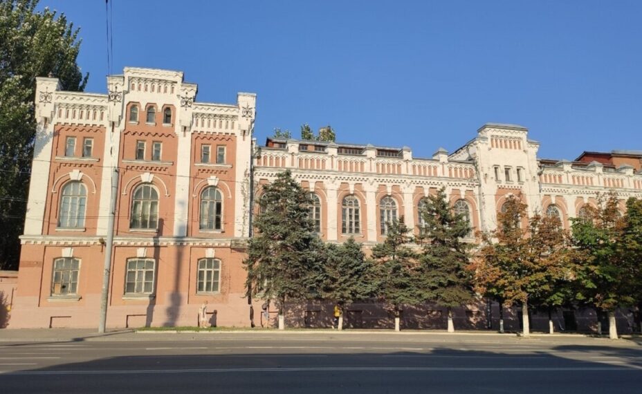 Здание бывшего ростовского винно-водочного завода. Фото: Соцсети. 