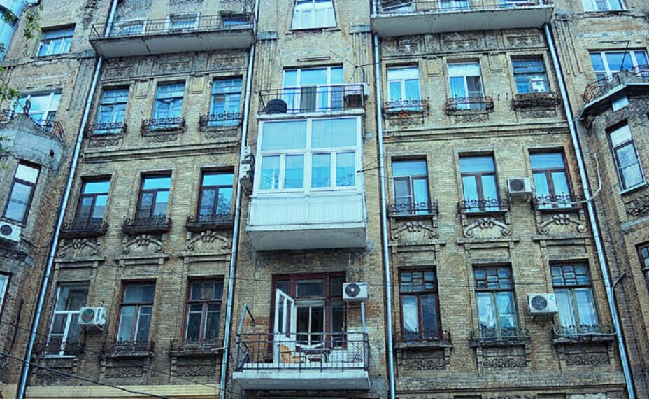 Доходный дом братьев Дерткезовых. Фото: Rost.galis/Wikimedia Commons.
